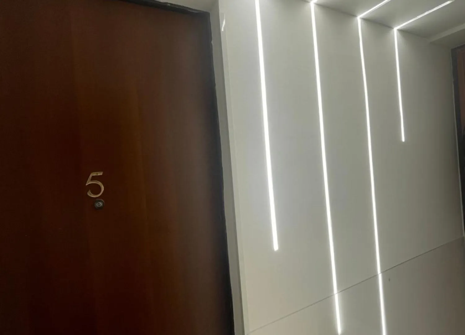 Luxury 5 Al Duomo Di Parma Apartment Italy