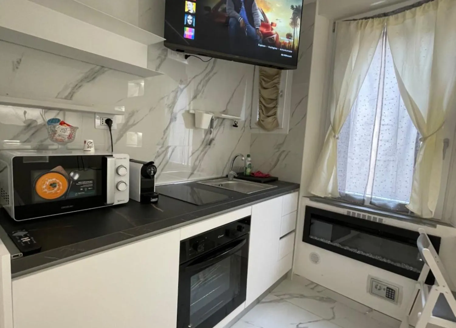 Luxury 5 Al Duomo Di Parma Apartment